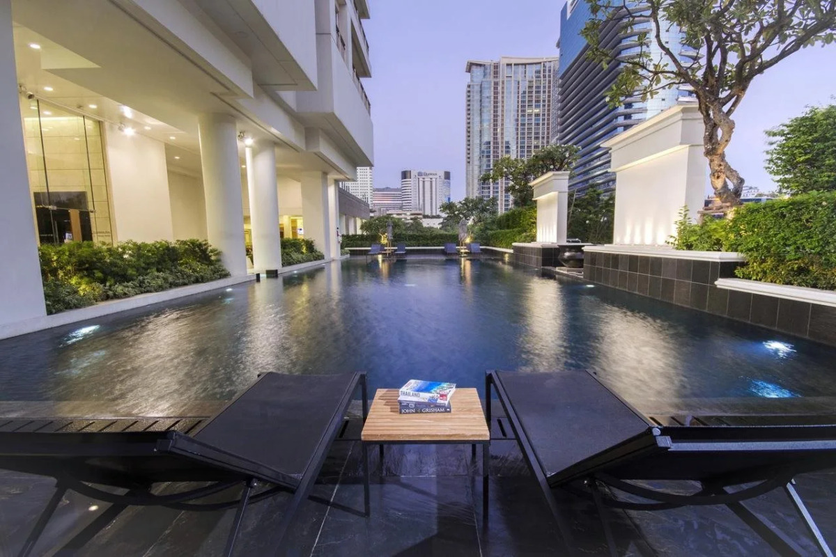 Отель Grande Centre Point Ploenchit