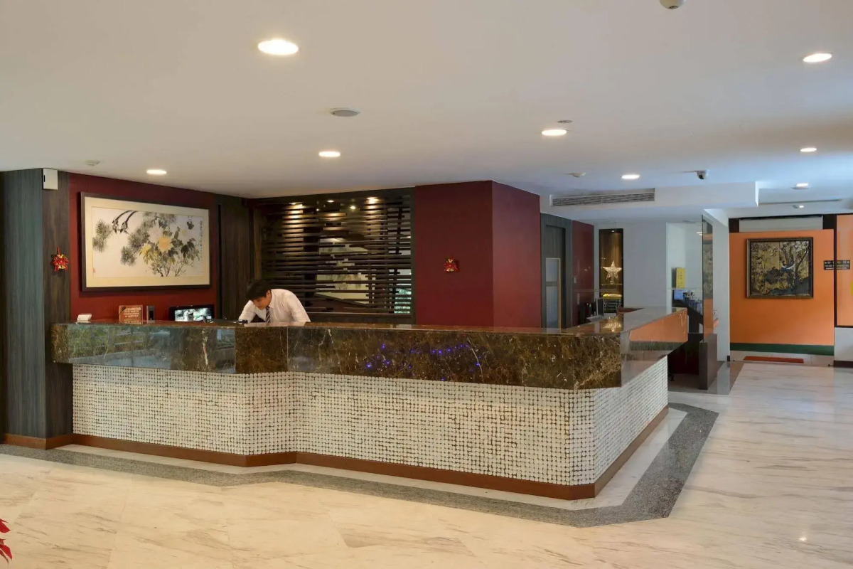 VIP Hotel (SG Clean Certified)