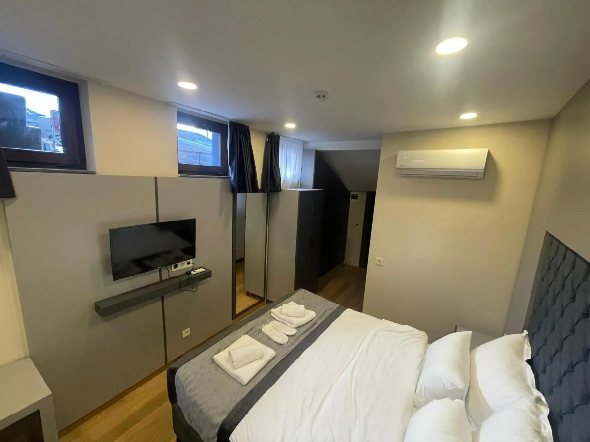 Spinel Hotel - Old City