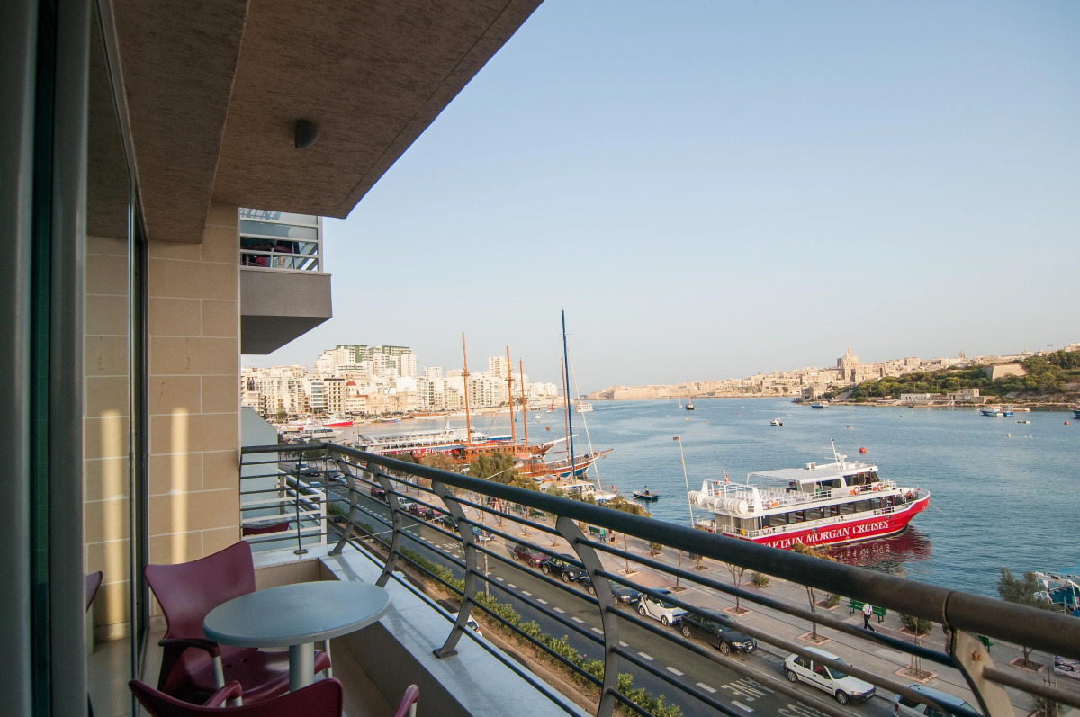 Pebbles Boutique Aparthotel