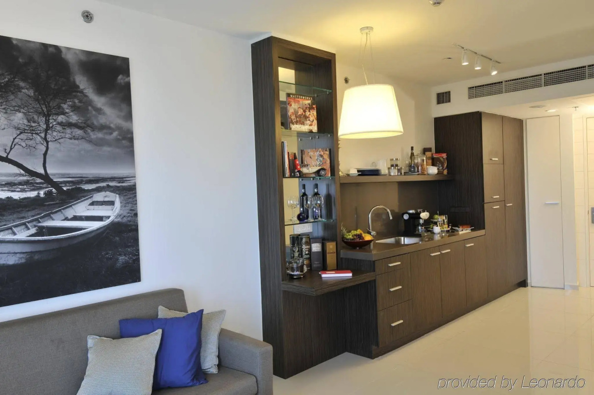 West All Suite Hotel Tel Aviv