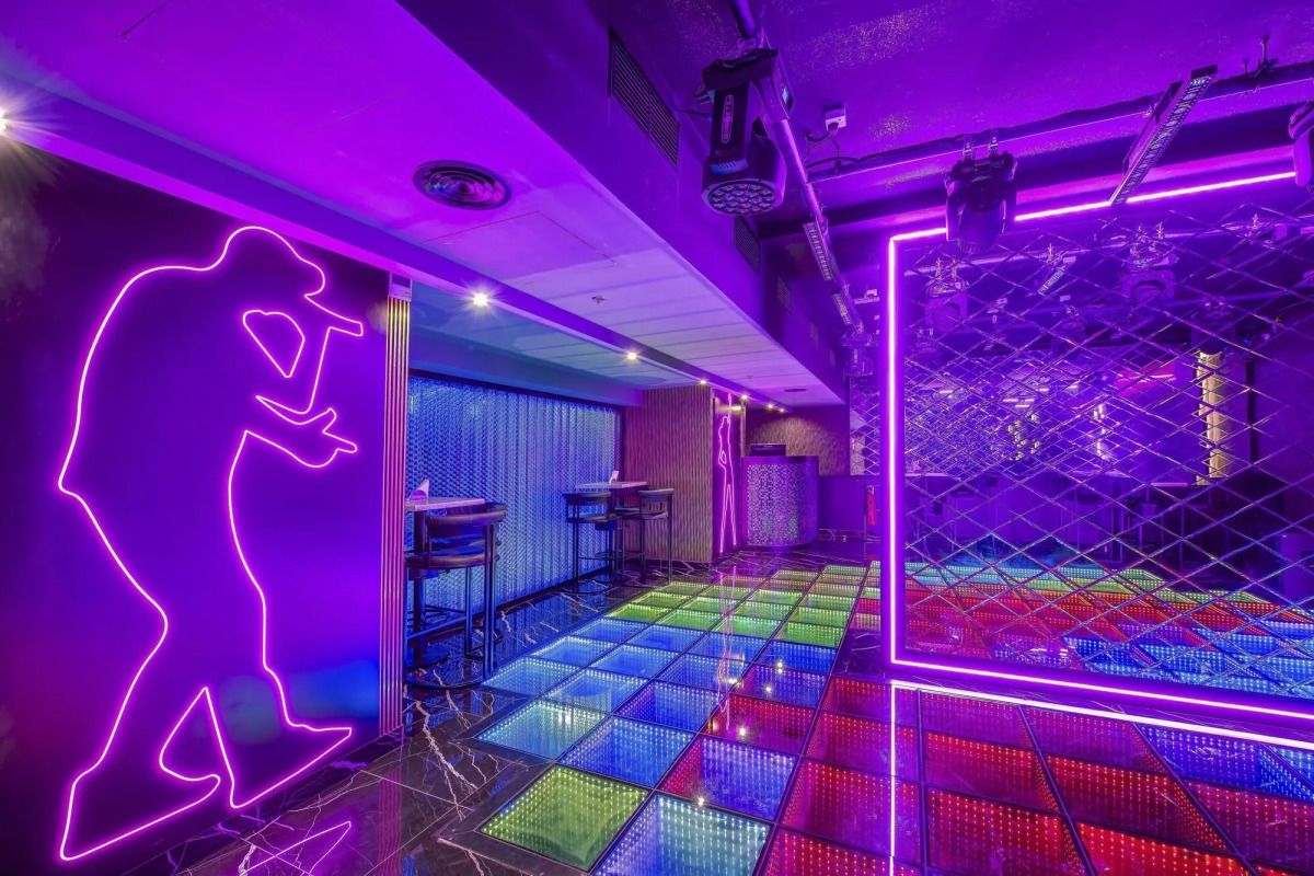 Отель Wescott Hotel