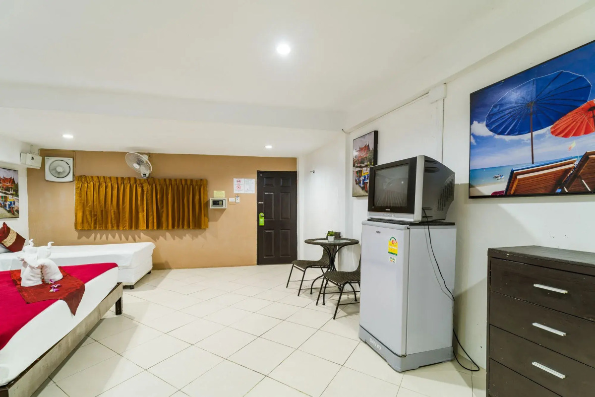 Rich Resort Beachside Hotel