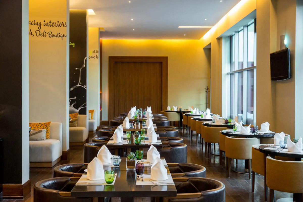 Отель Novotel Suites Mall Avenue Dubai