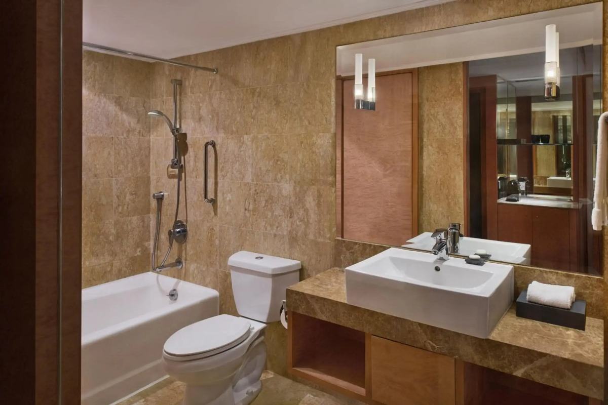 The Park Lane Hong Kong, Autograph Collection