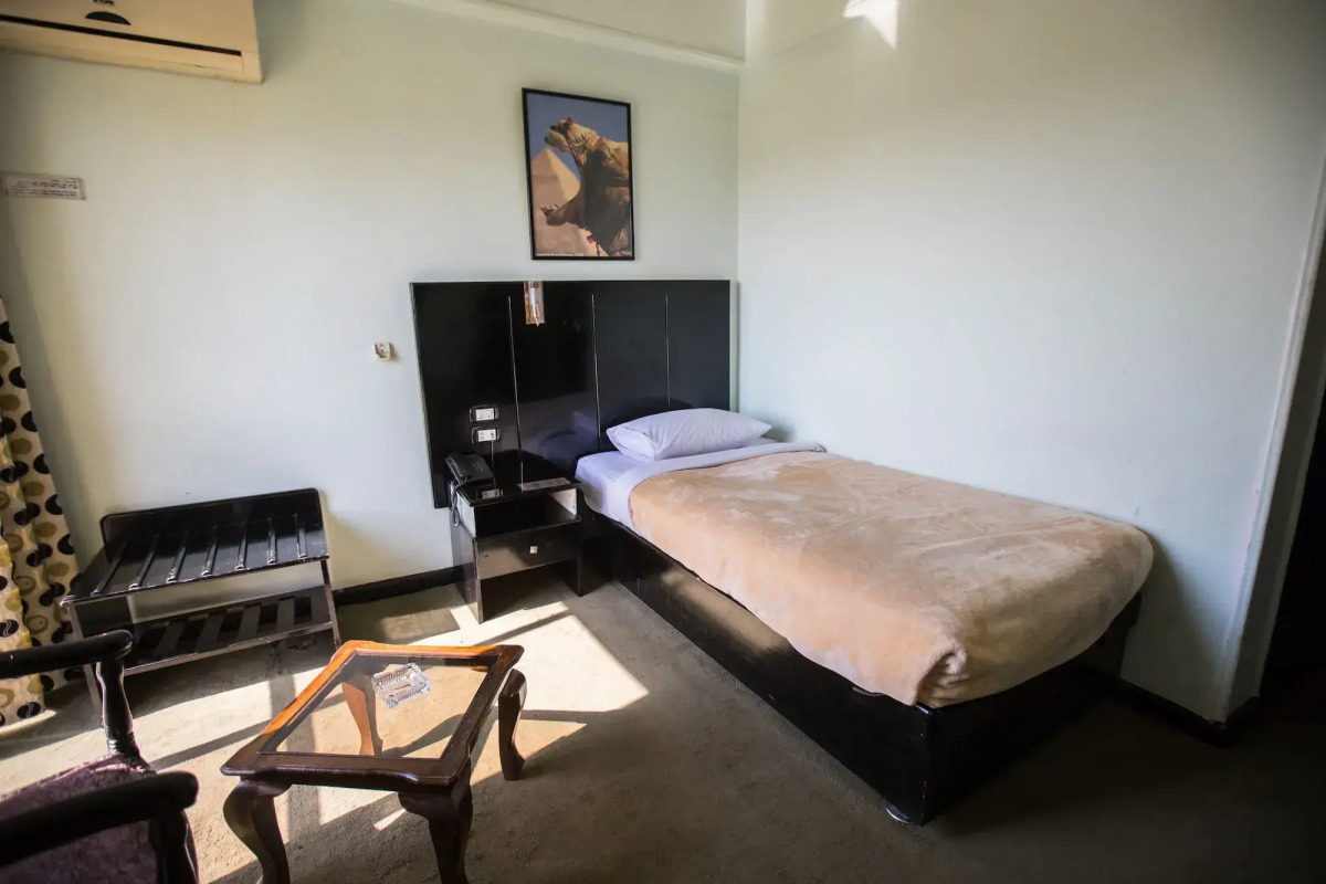 Отель Aura Inn Cairo