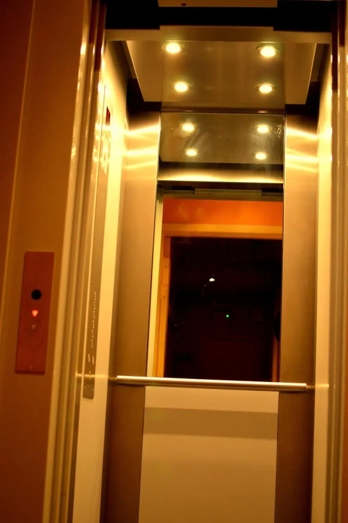 Hotel Derby MERODE