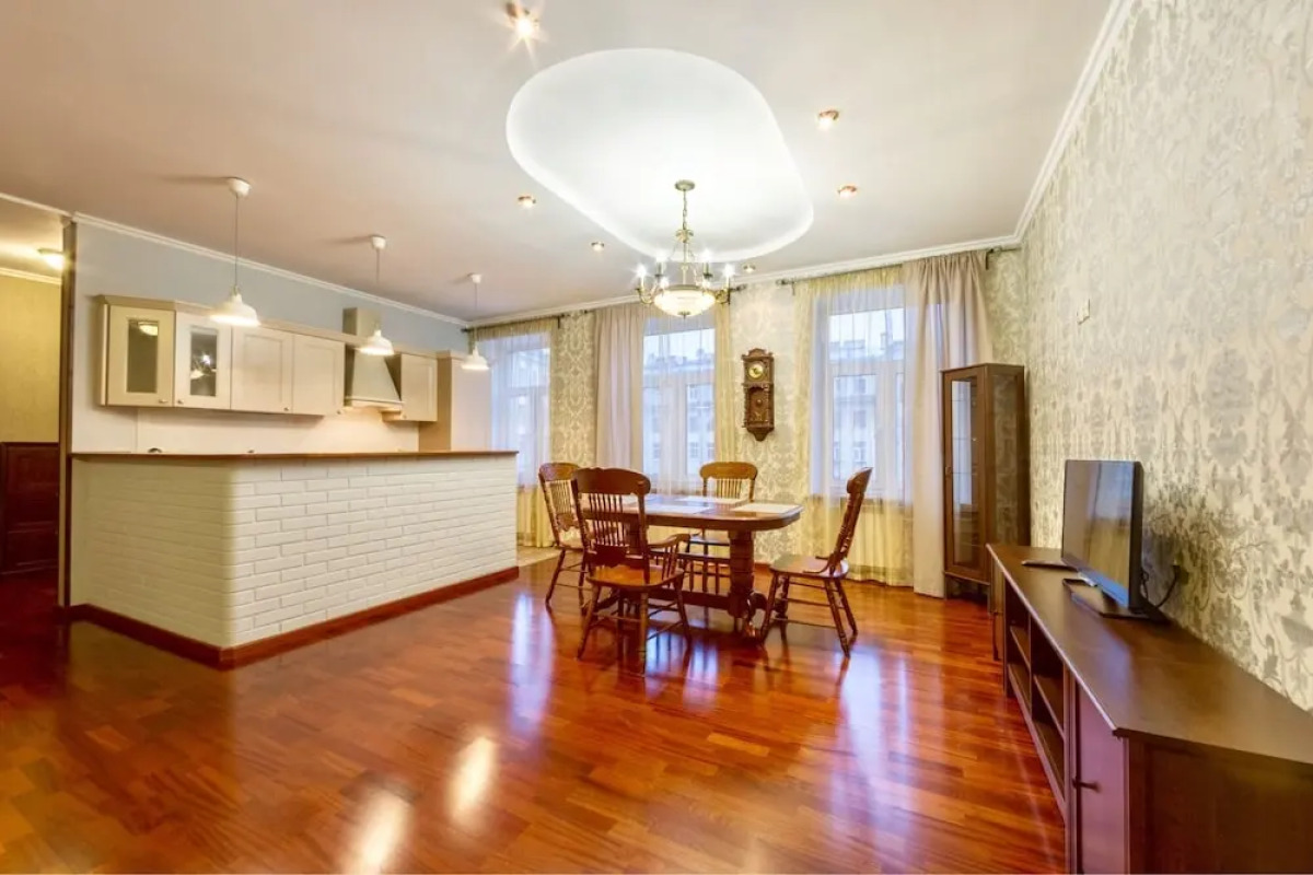 Апартаменты «hth24 на Владимирском пр-те»