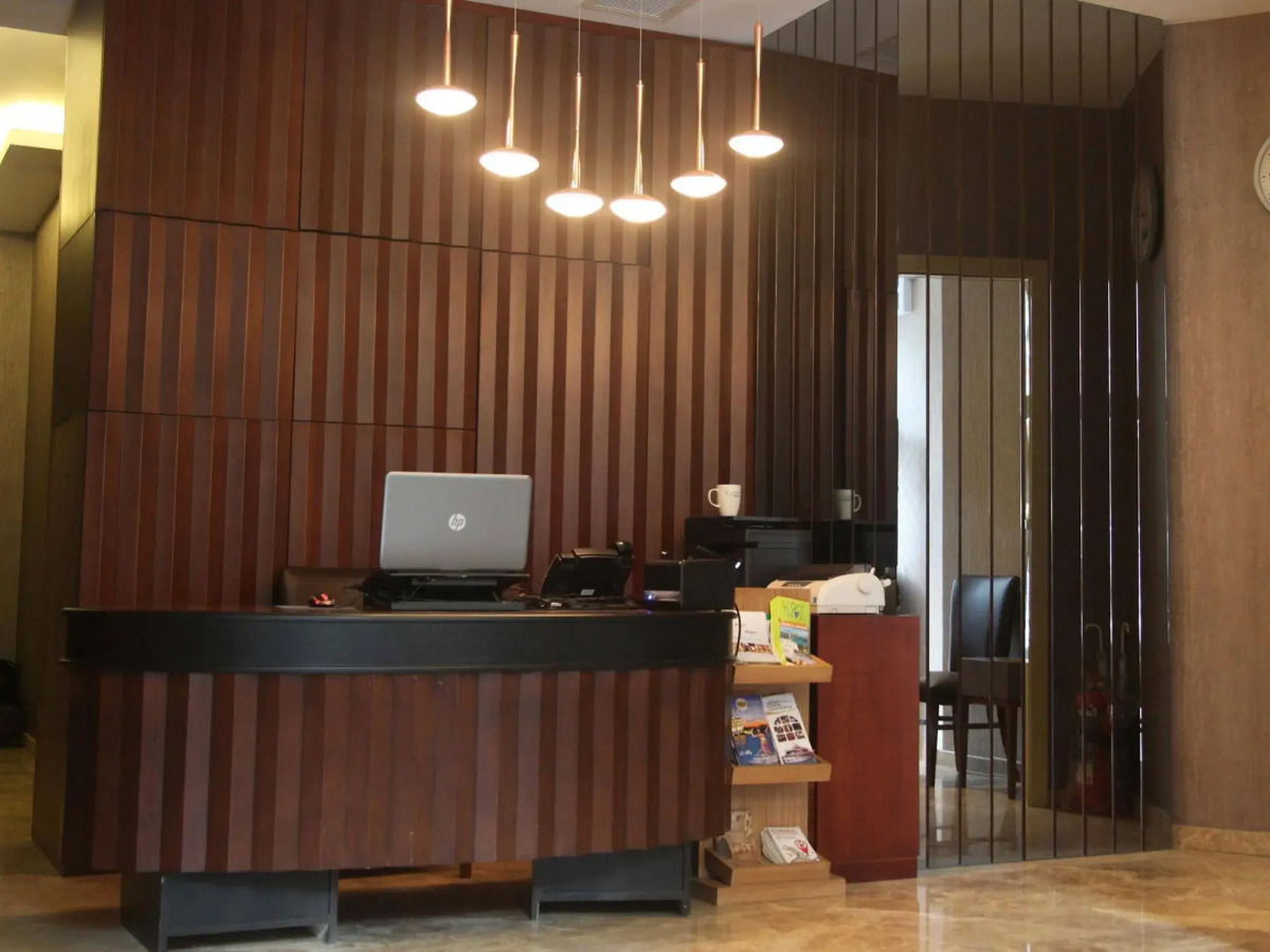 Blueway Hotel Historical