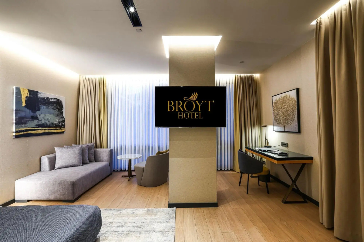 Broyt Hotel