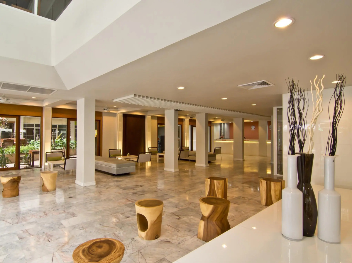 Sunshine Hotel And Residences