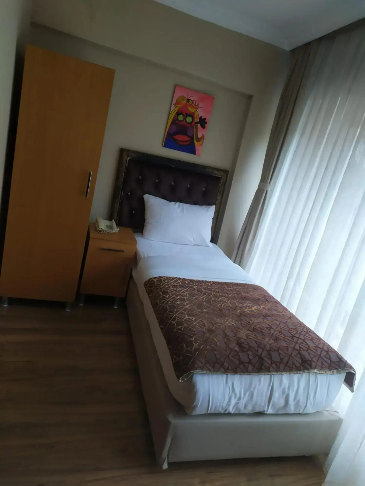 Palace Point Hotel