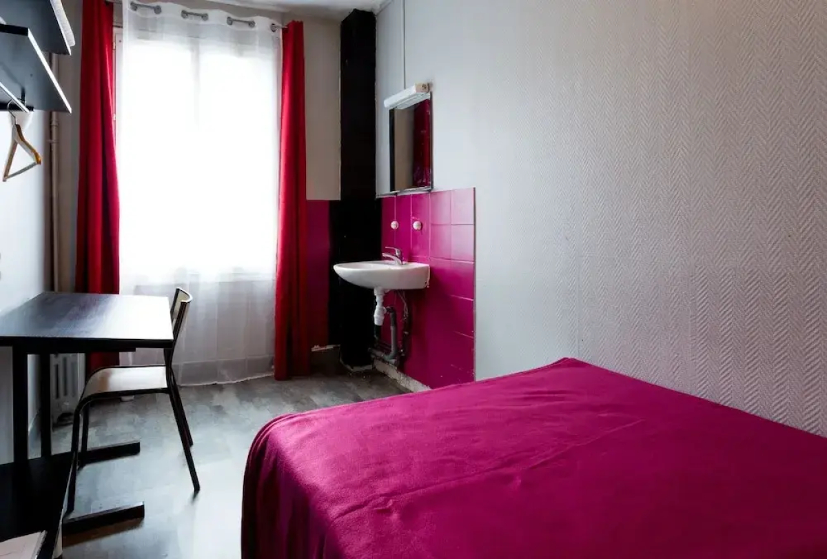 Hipotel Paris Belleville Gare de l'Est