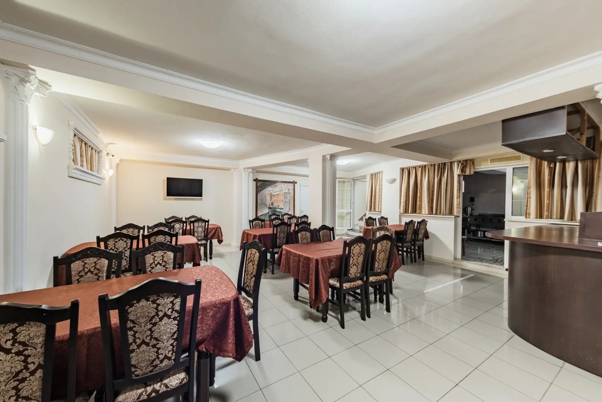 Бристоль (Адлер)