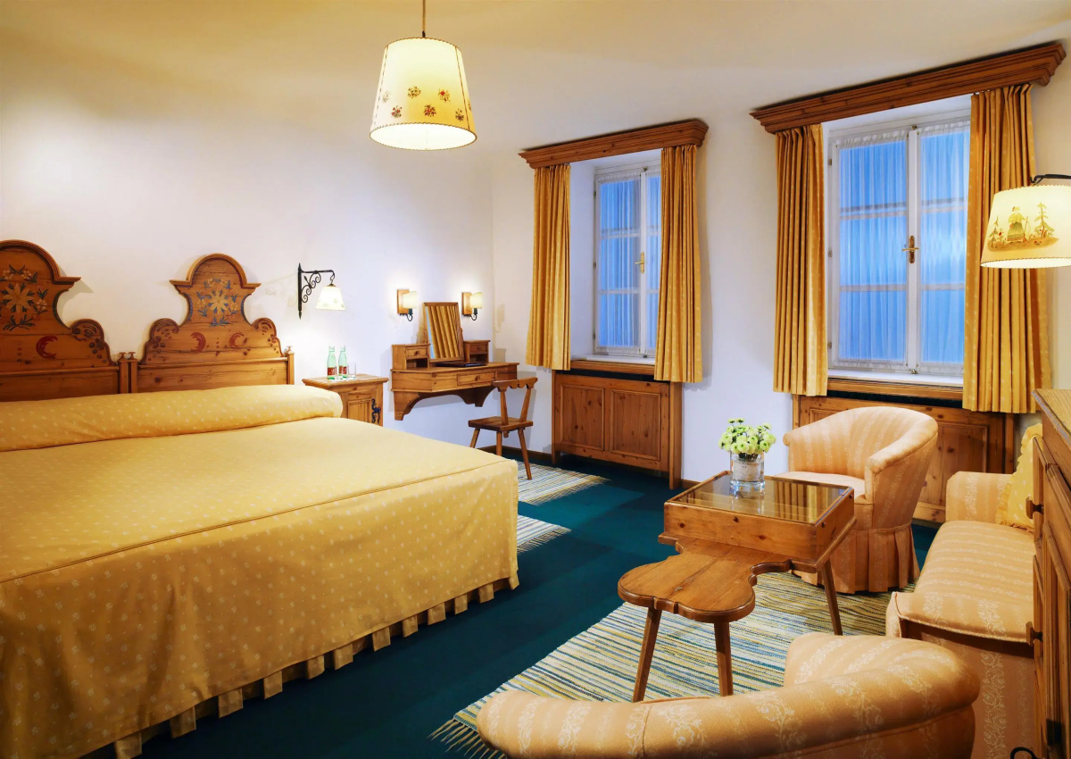Westbury Mayfair