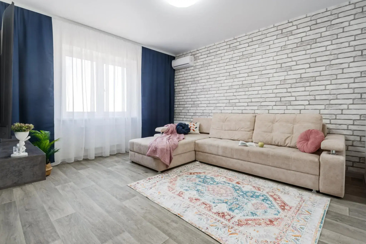 Наши Квартиры на улице Нансена 103/1 литера 5