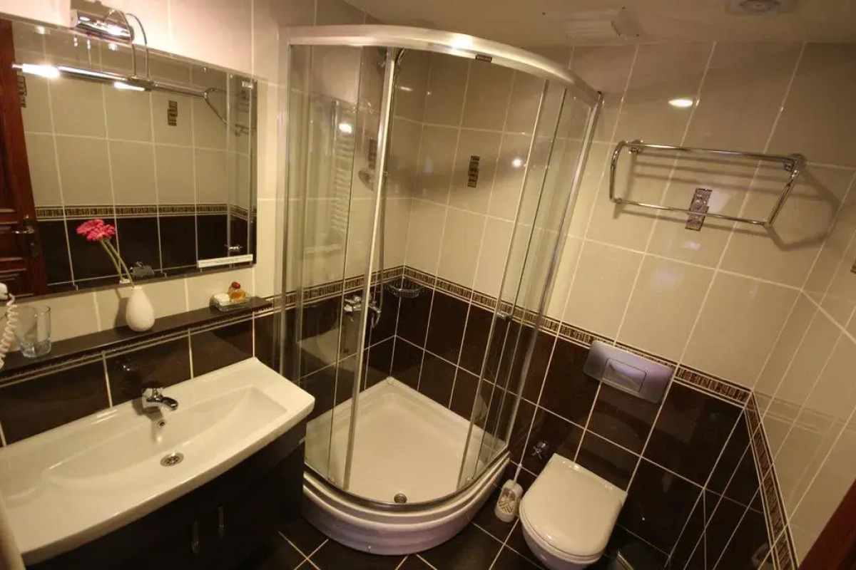 Tashkonak Studio Suites