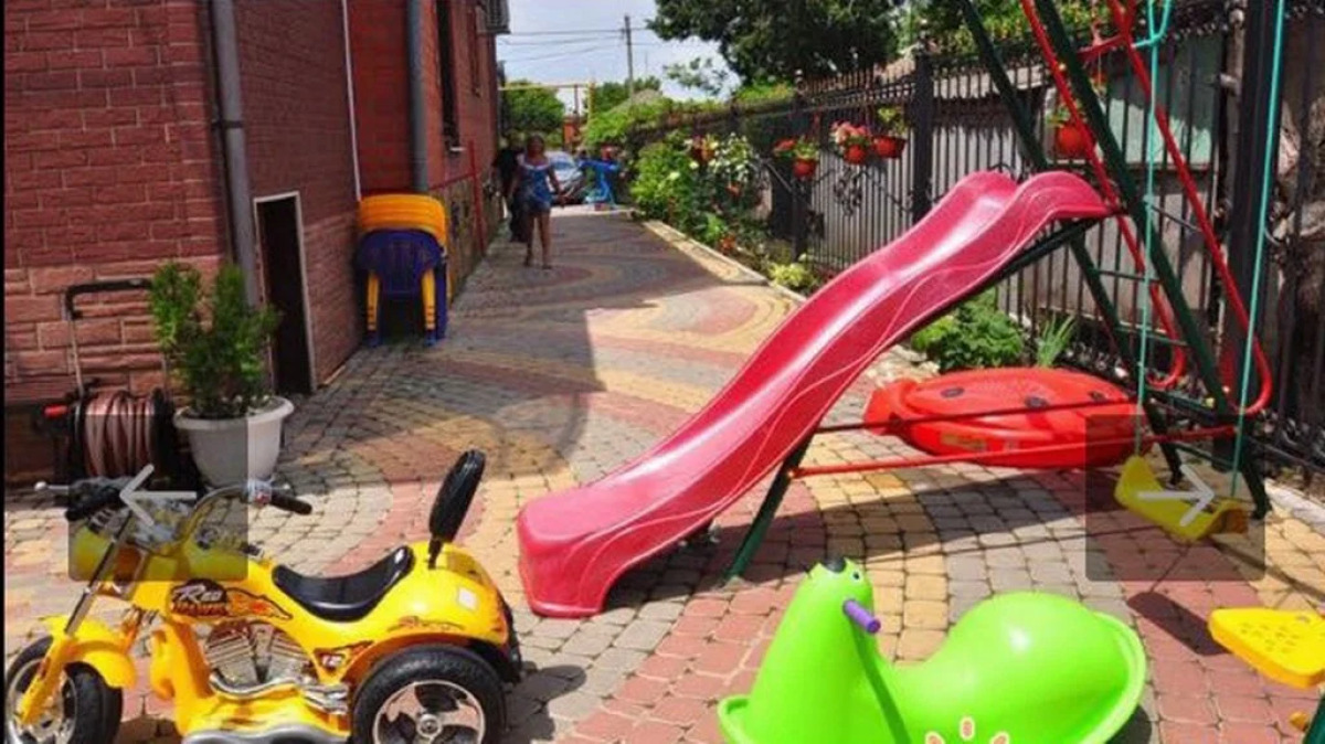 Rajskaya Usad'Ba Guest House