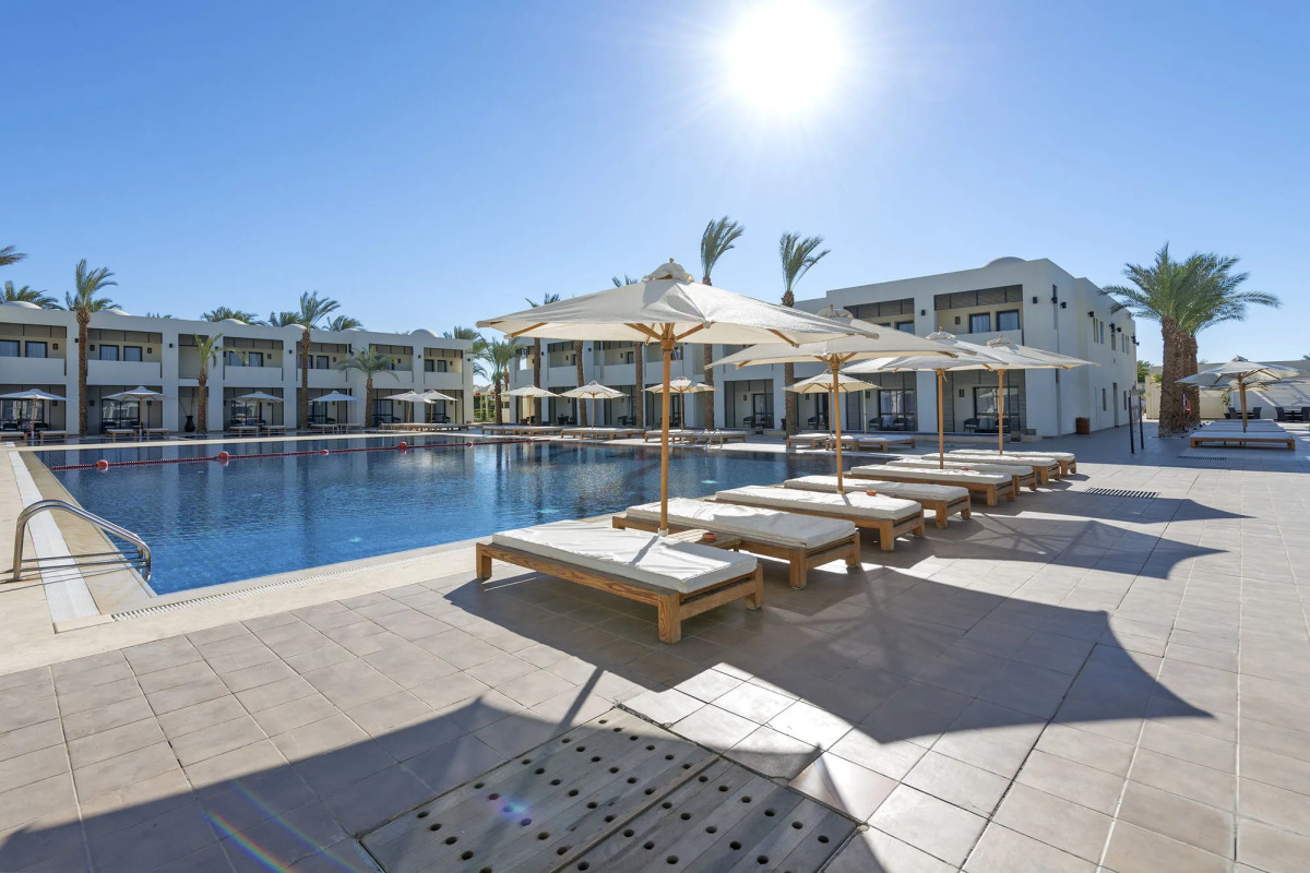 Reef Oasis Beach Resort