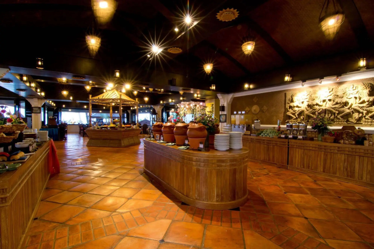 Курортный отель Santhiya Tree Koh Chang Resort