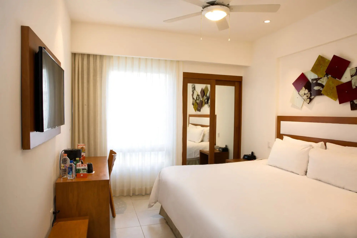Ambiance Suites Cancun
