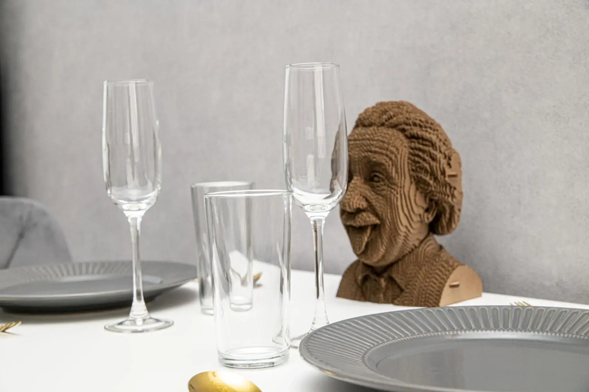 SunSet (СанСет) на улице Героя Советского Союза Аристархова