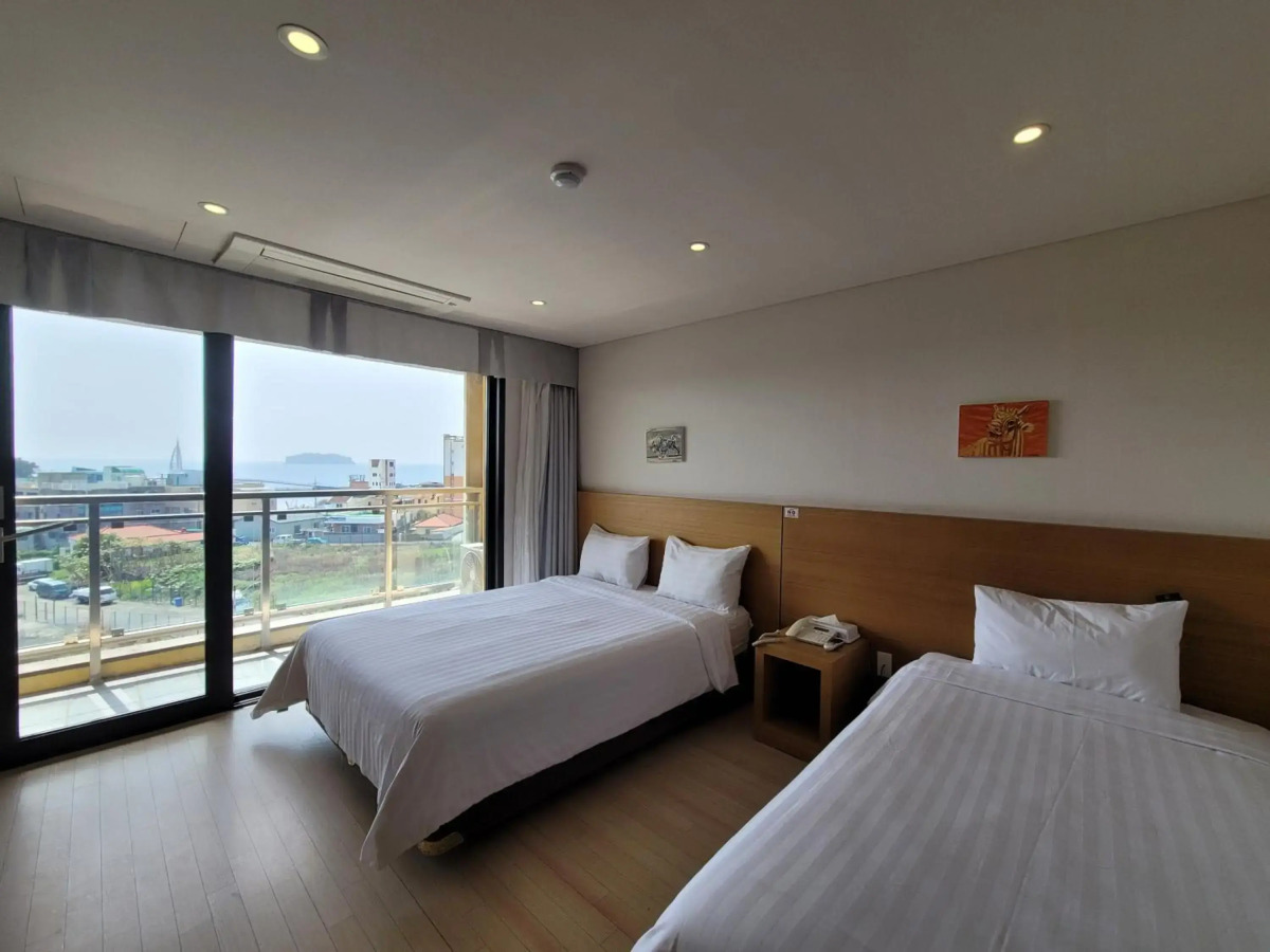 Bk Hotel Jeju