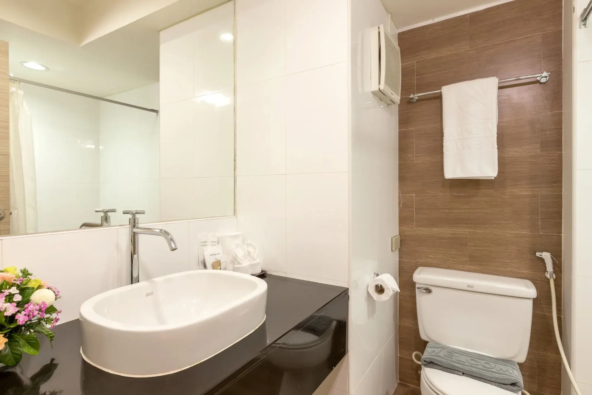 At115 by Rompo Mansion