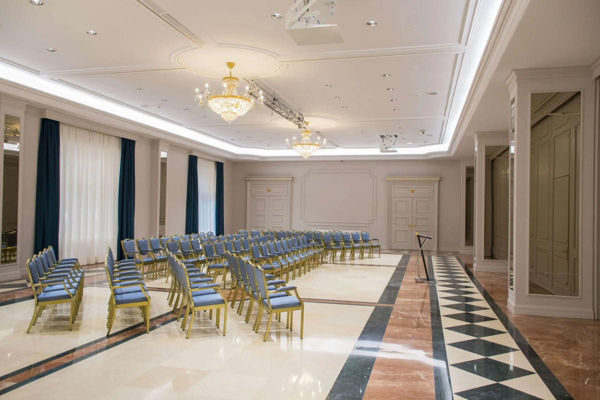 Radisson Hotel, Астана