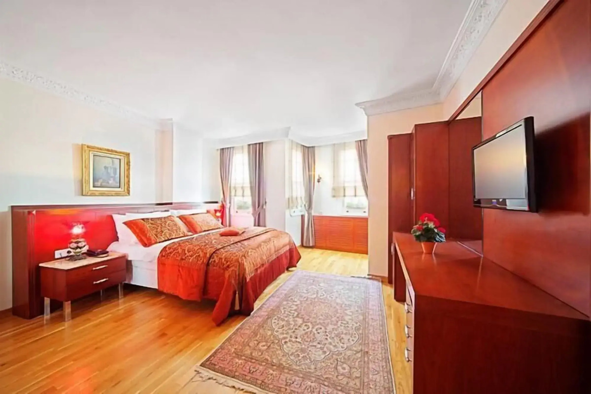 Dilhayat Kalfa Hotel