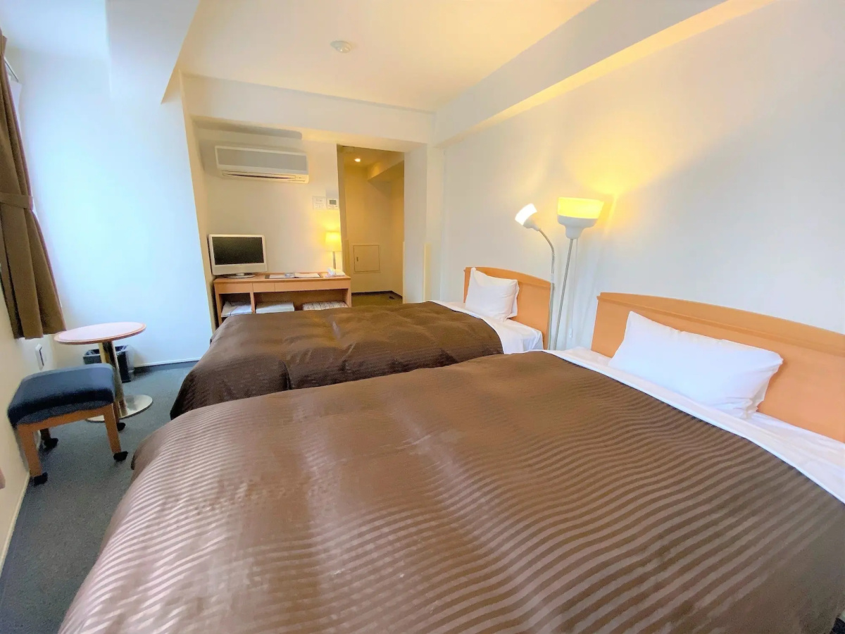 Sakura Hotel Hatagaya