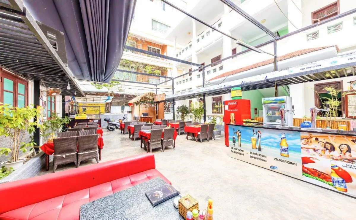 Tuyet Mai Hotel