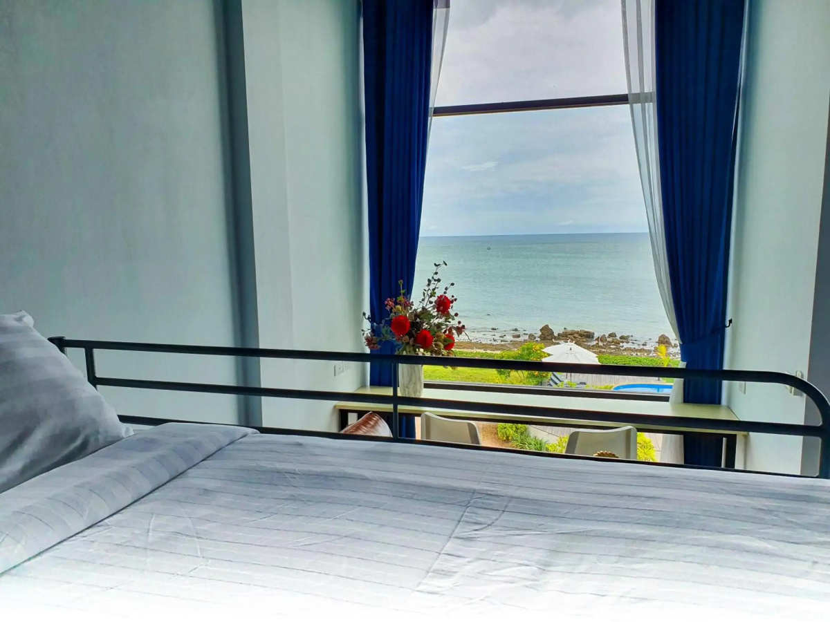 The Beach Resort & Residence