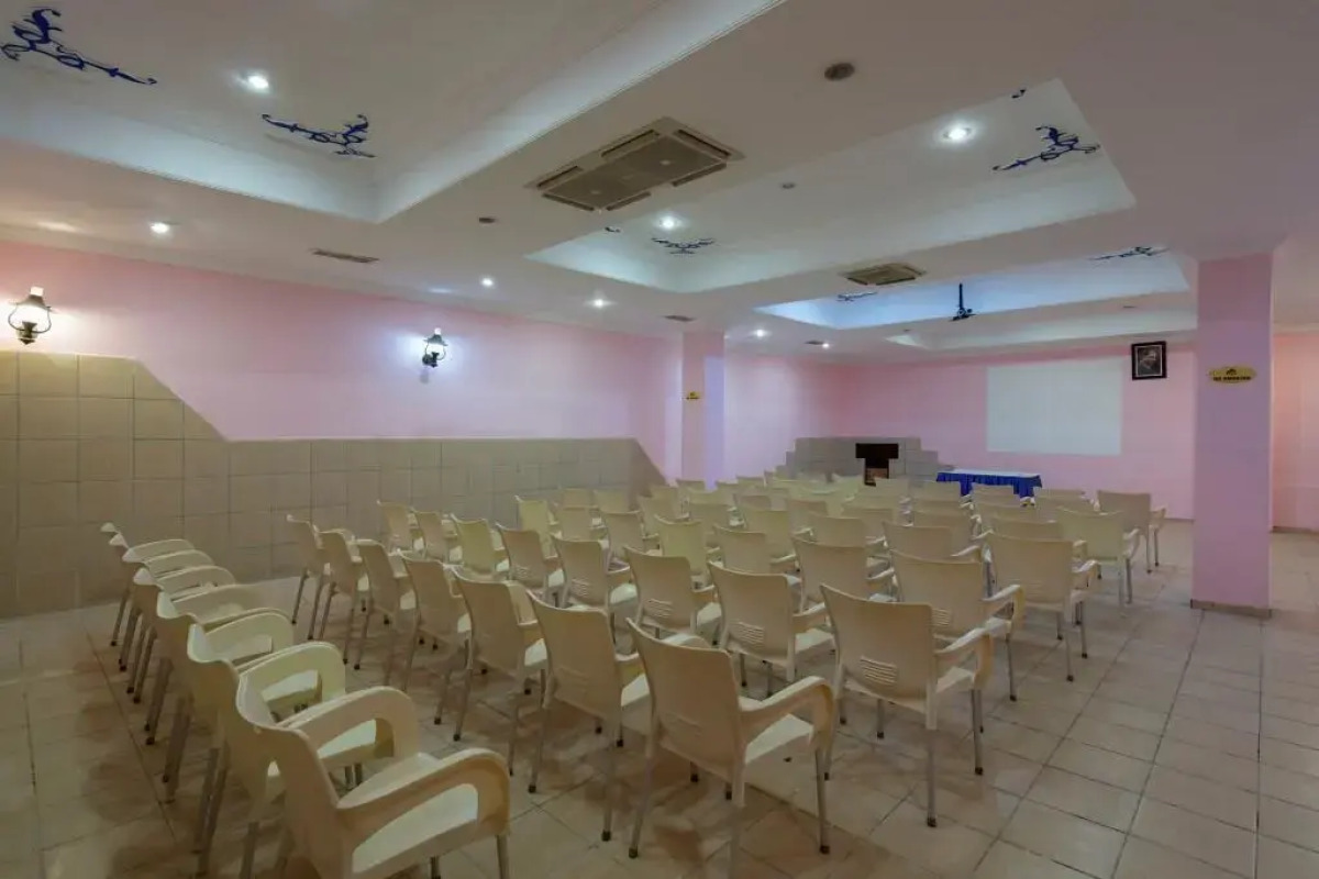 Larissa Sultan's Beach