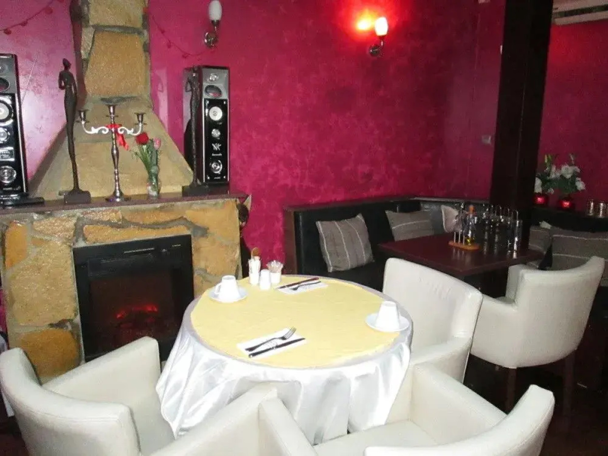 Glorina Hotel