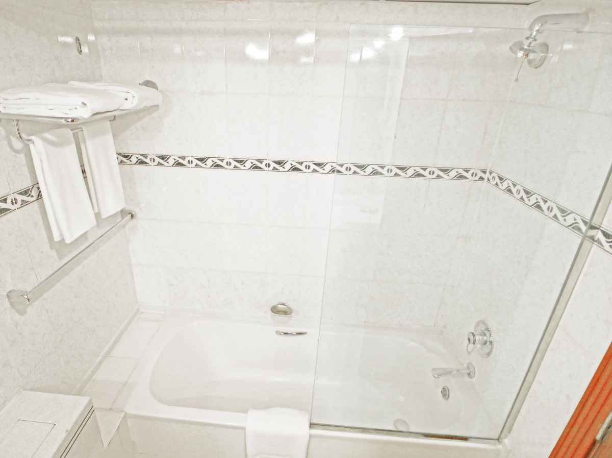 Отель The George Hotel