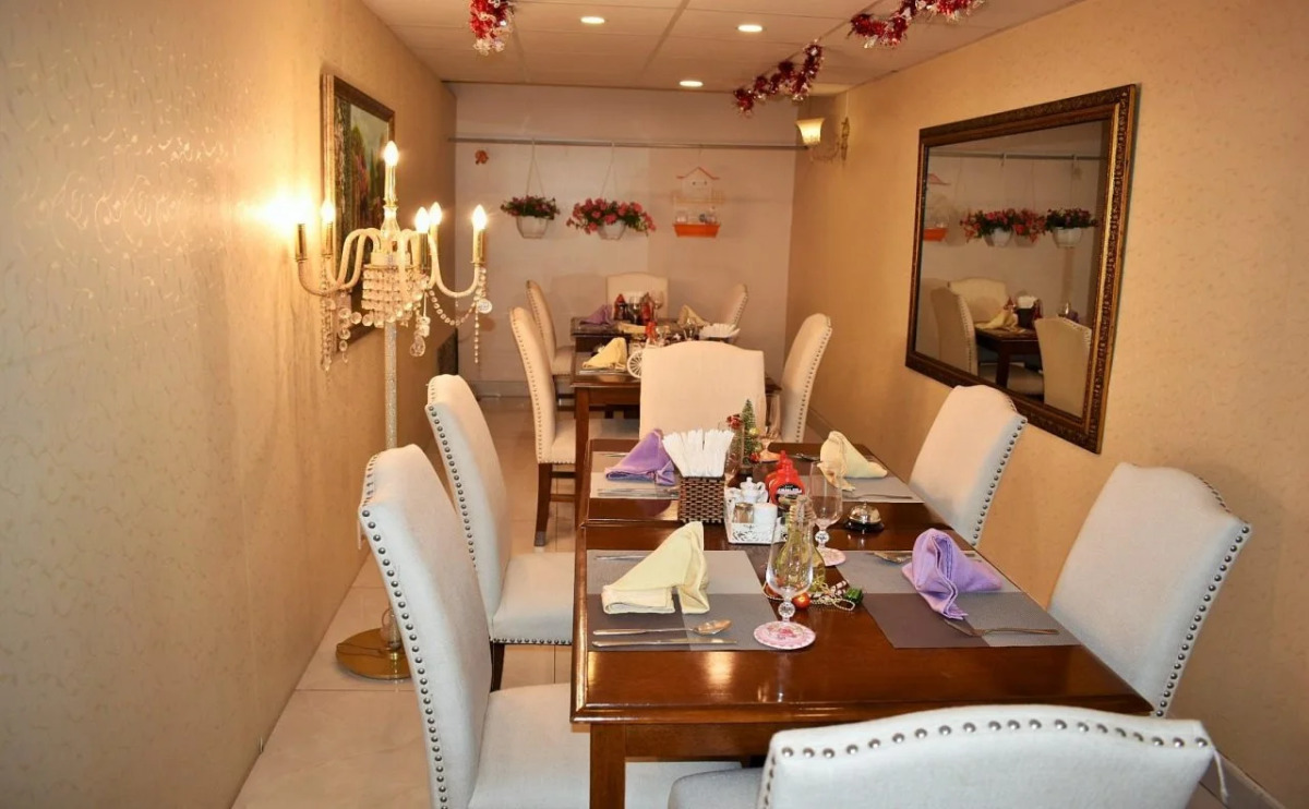 Saigon By Night Luxury Hotel