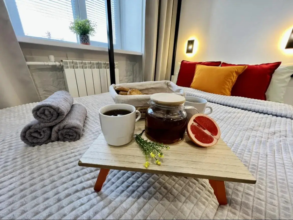 Диван и чемодан на магистрали Вокзальной