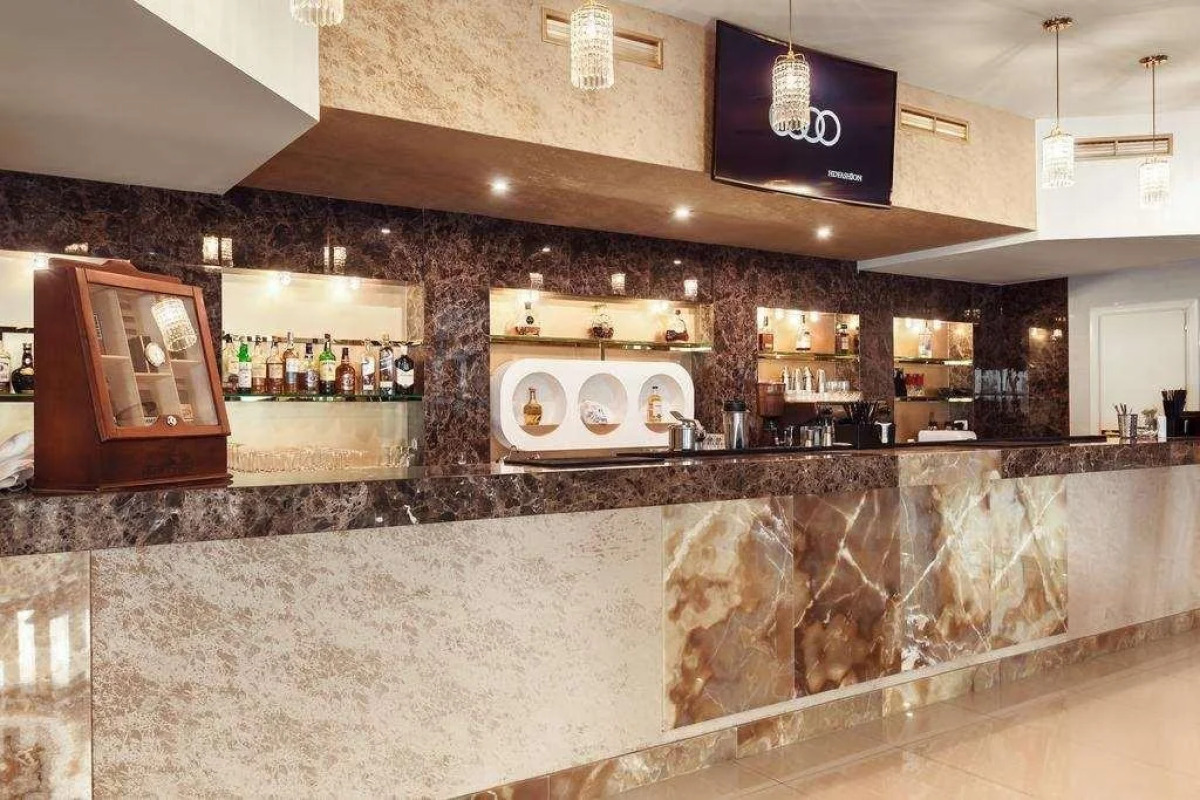 Отель Ark Palace