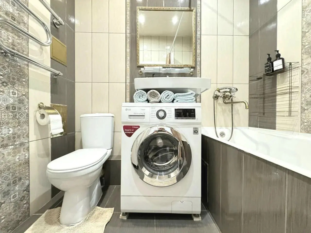 Апартаменты на проспекте Притомский 15