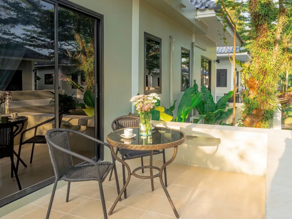 Isara Nai Yang Resort