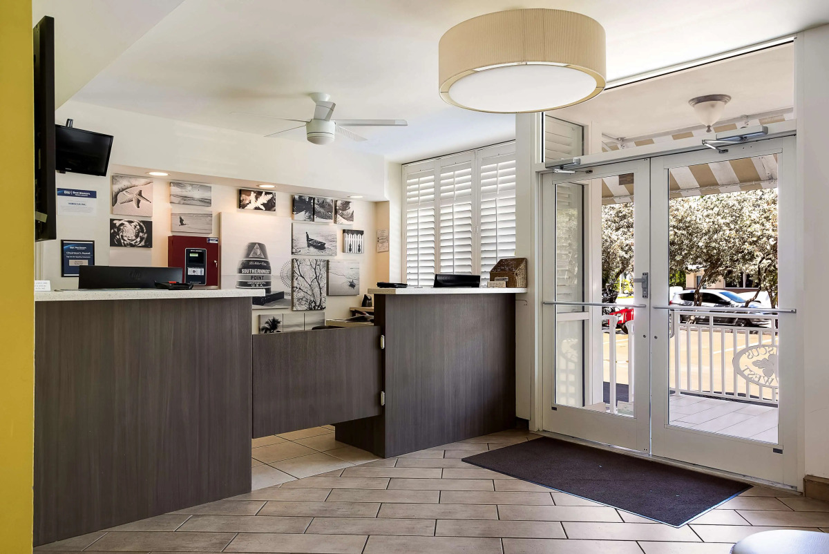 Best Western Plus Hibiscus Mtl