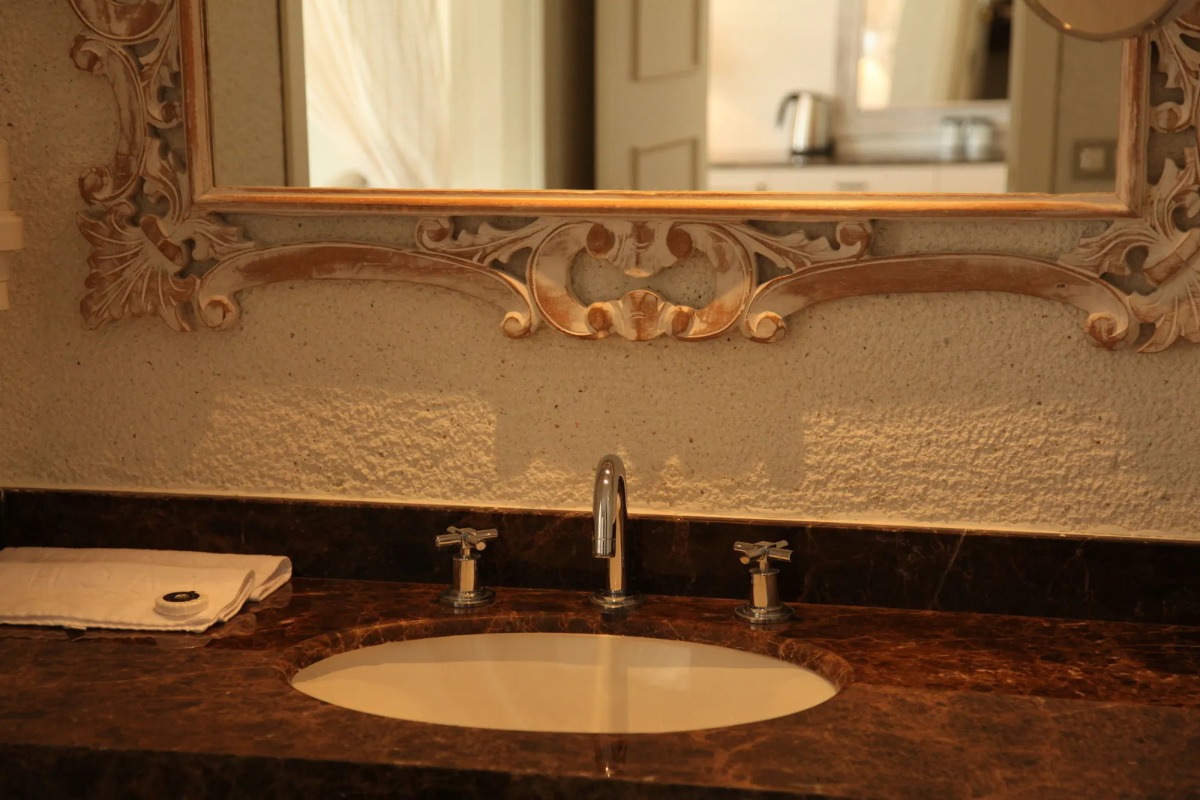 Yacht Classic Hotel - Boutique Class