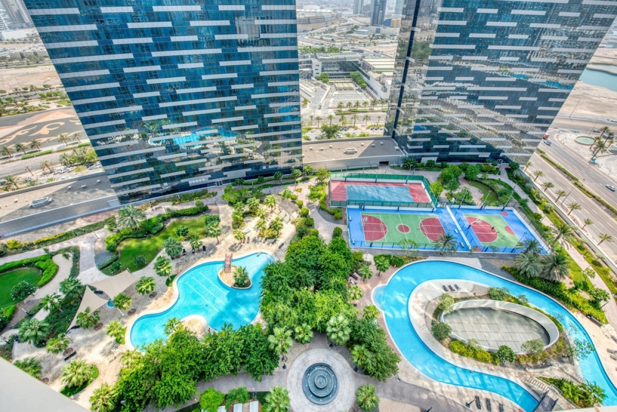 Capital Living On Reem: The Arc Towers