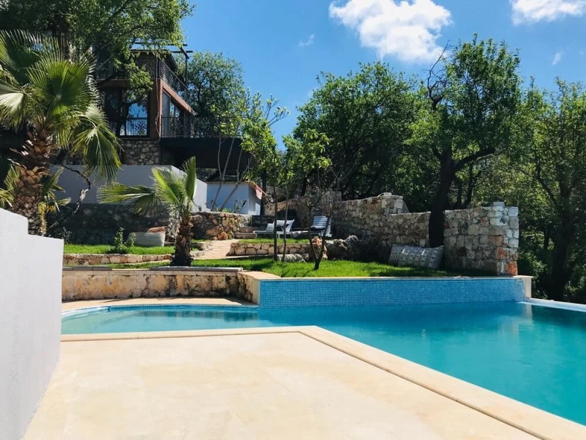 Kale Lodge - Adults Only