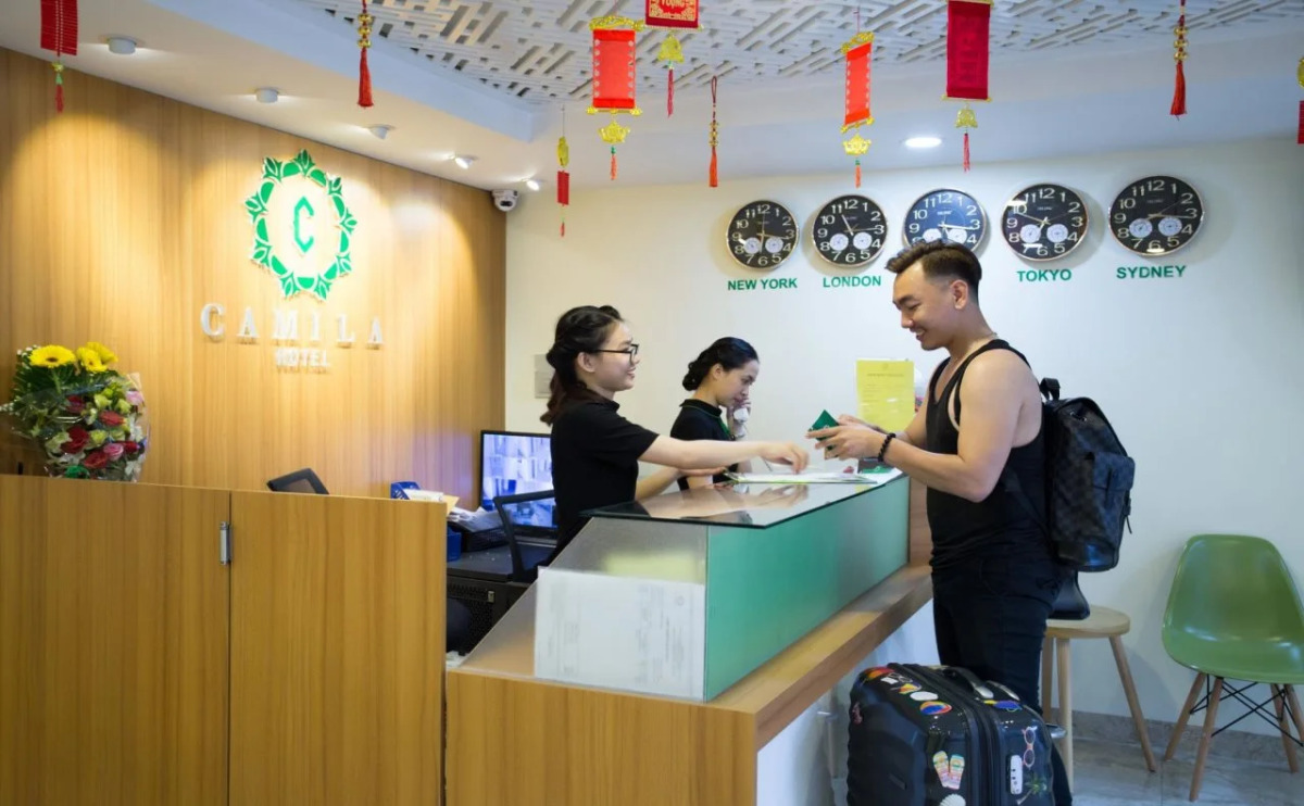 Camila Airport Hotel