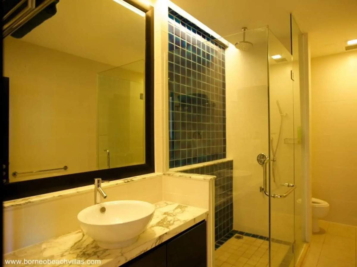 Borneo Beach Villa & Suite