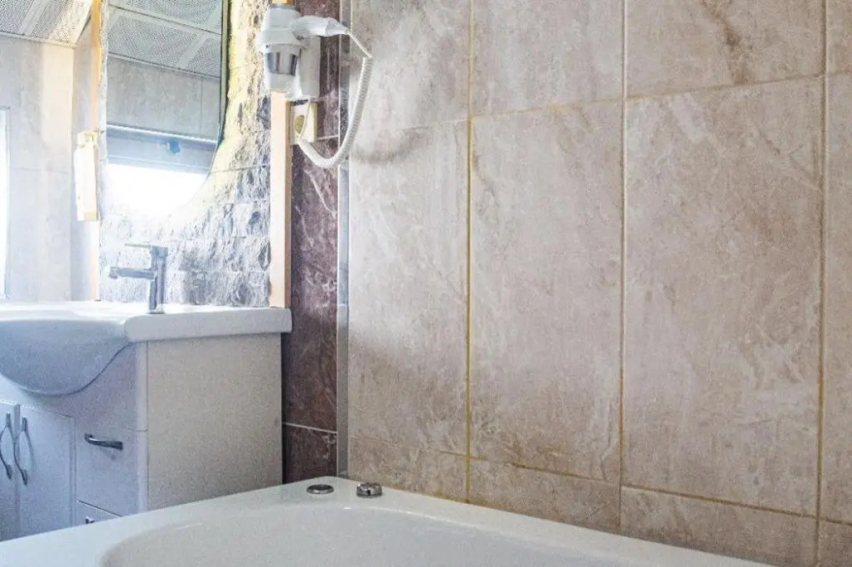 Emirtimes Hotel Kadikoy