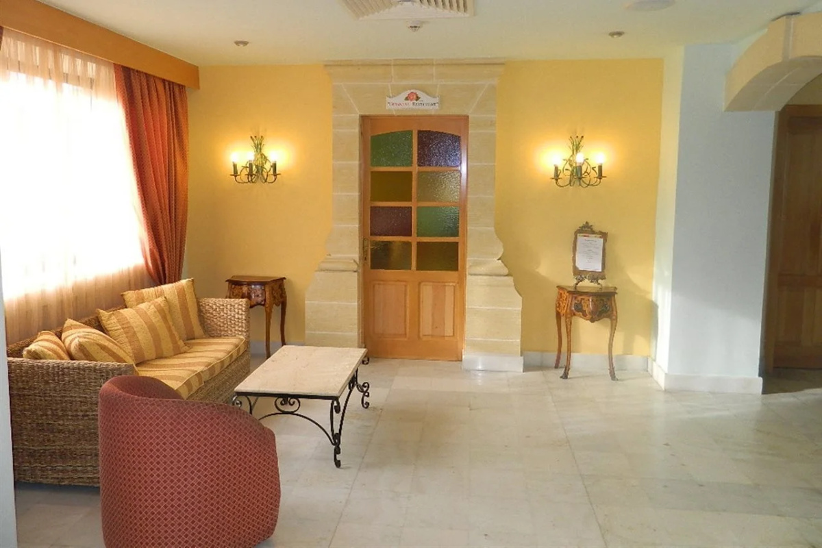 Sunflower Hotel