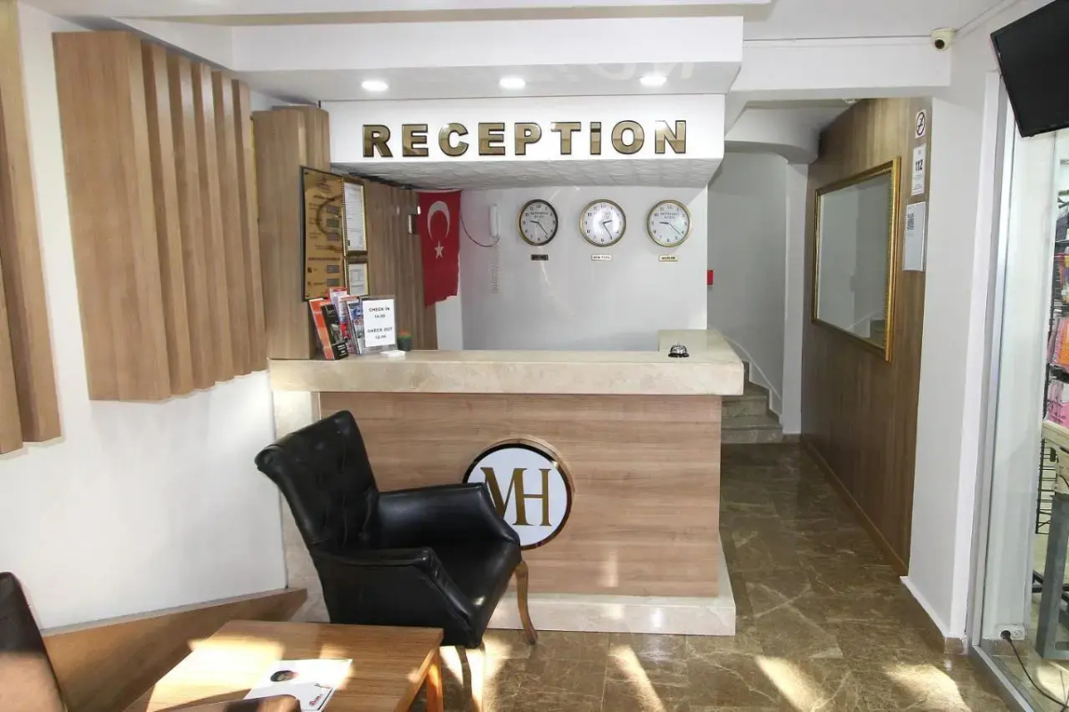 Metrohill Hotel